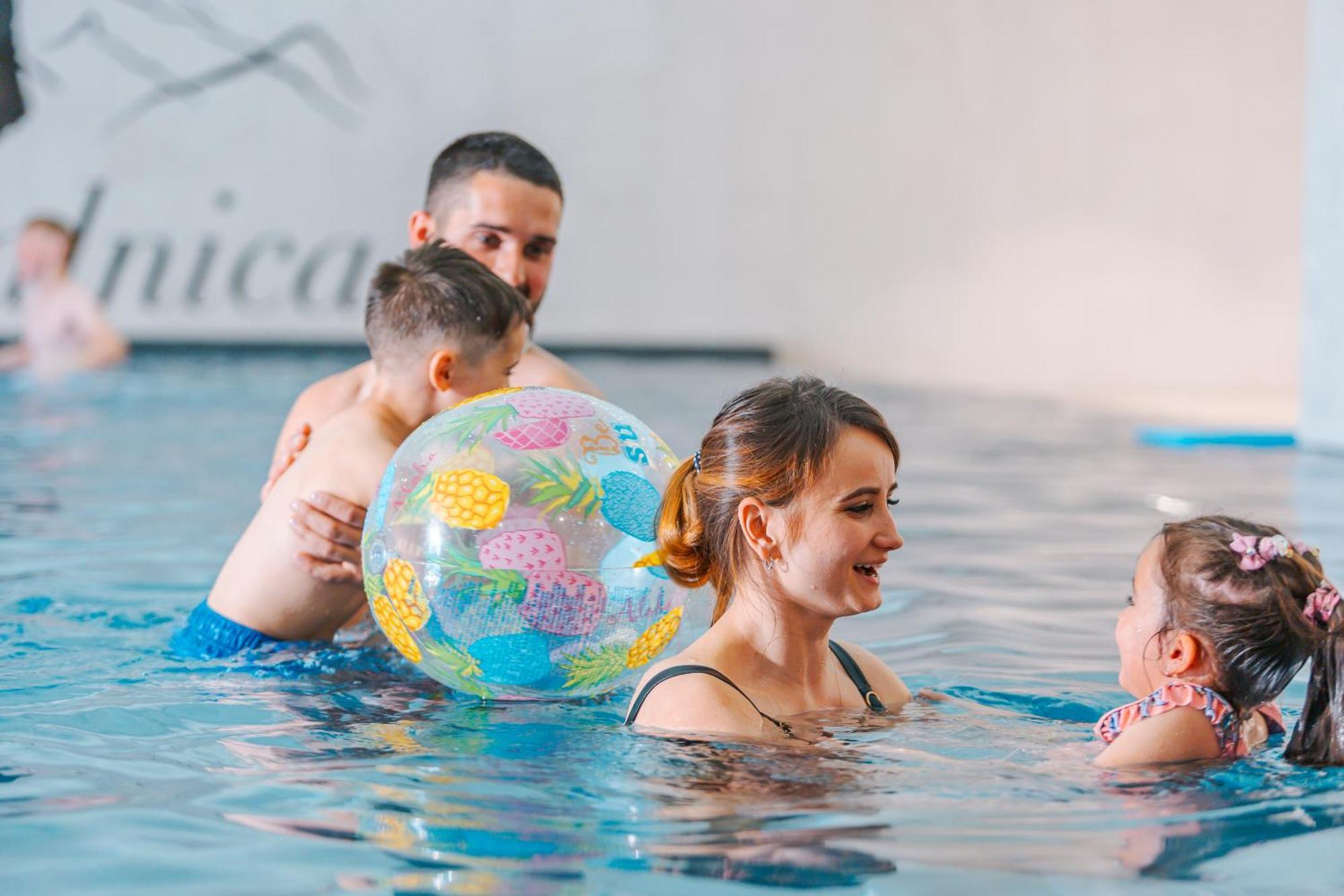 Kazalnica Family&Conference Resort Kolo Karpacza Sosnówka Eksteriør billede